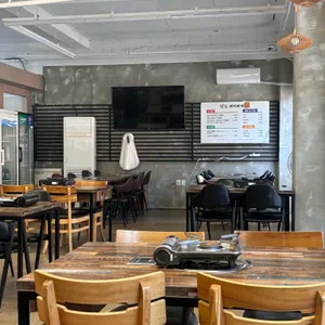 옛날 돼지찌개 철판구이 대표 사진