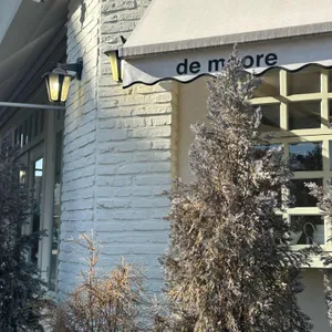 드무어 리뷰 사진