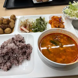 풀무원푸드앤컬처가톨릭회관 사진 1