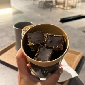 헨지 리뷰 사진