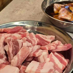 발산생고기 사진