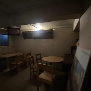 UNFUSSY 대표 사진