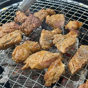 돈락 대표 사진