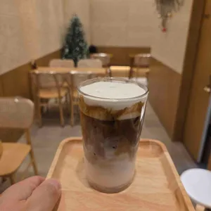 텐퍼센트커피 사진