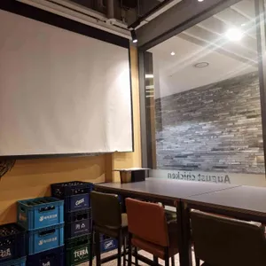 어거스트치킨 대표 사진