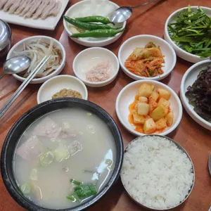 안동돼지국밥 사진
