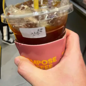 컴포즈커피 사진
