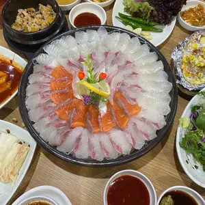 칠성시장의명물 금강장어 회 해산물천국 대표 사진