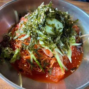 수상한창고 대표 사진