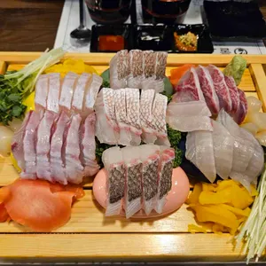 물고기자리 리뷰 사진