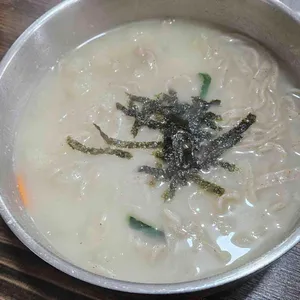 샘터감자옹심이 대표 사진