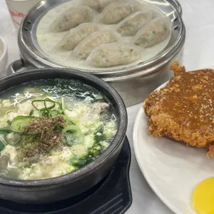 본가두부전문점 대표 사진