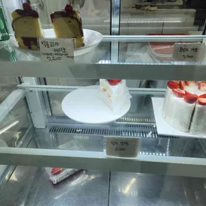 벌스데이파티 리뷰 사진