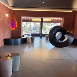 이스트 1779 대표 사진