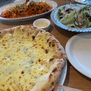 뒤란 대표 사진