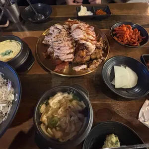 깐깐한족발 사진