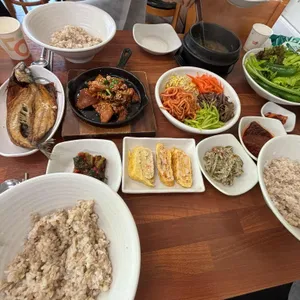 보리밥정식뜰 대표 사진