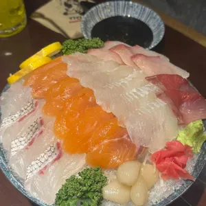 시선 대표 사진