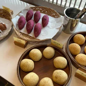 그리우니 대표 사진