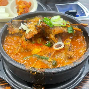 뼈있다감자탕 사진