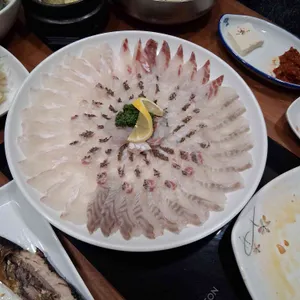 두리두리활어회센터 사진 2