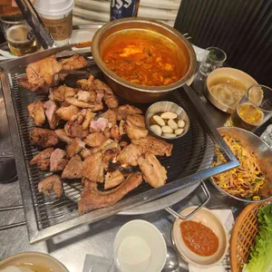 연탄돼지갈비 사진