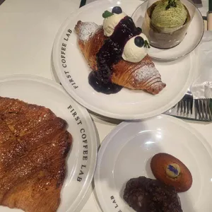 퍼스트커피랩 대표 사진