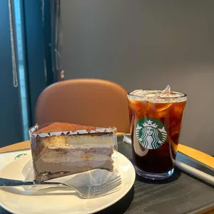 스타벅스 사진 2