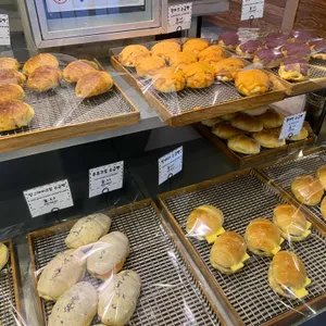 오소리 베이커리 리뷰 사진