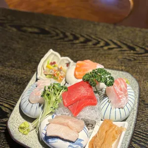 코코로 스시 사진