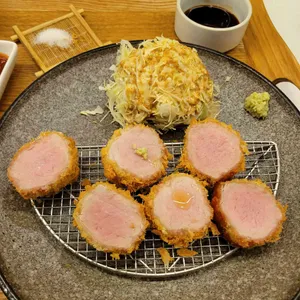 오사카멘치 리뷰 사진