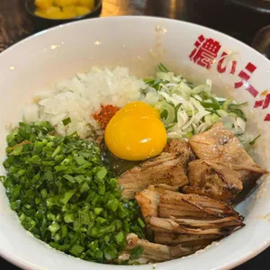 코이라멘 대표 사진