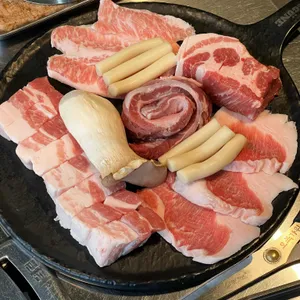 상구네돼지구이 사진