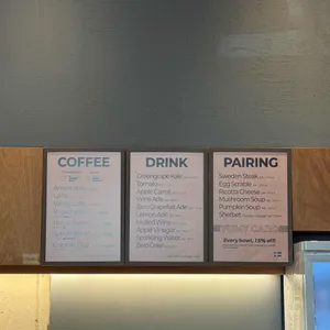 스톡홀름샐러드 S 리뷰 사진