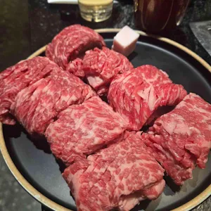 부자연화 대표 사진