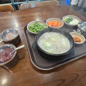 더도이 종가집 돼지국밥 대표 사진