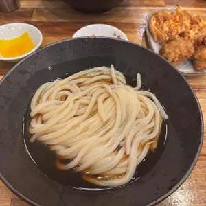 토미야 대표 사진