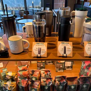 스타벅스 대표 사진