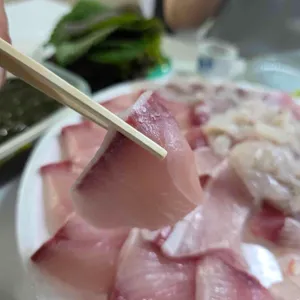 사량도 자연산횟집 사진