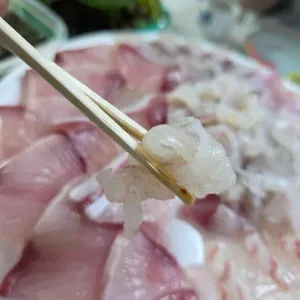 사량도 자연산횟집 대표 사진