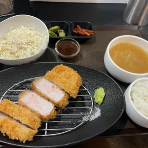 교차점 대표 사진