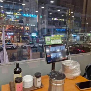 크라운감자탕 대표 사진