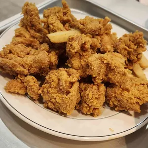 태리로제떡볶이&닭강정 대표 사진