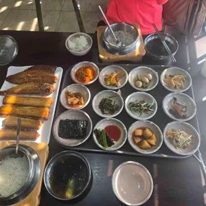 갈치밥상 사진