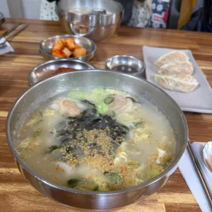 자연샘식당 사진