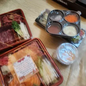 육회왕자 연어공주 대표 사진