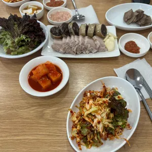 박시웅의 8번식당 대표 사진