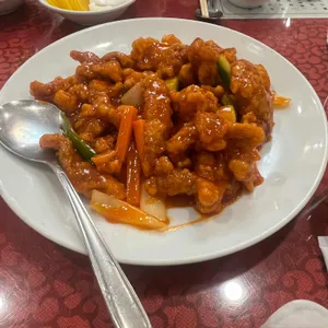 동천홍 대표 사진