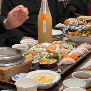 사야스시앤카츠 사진