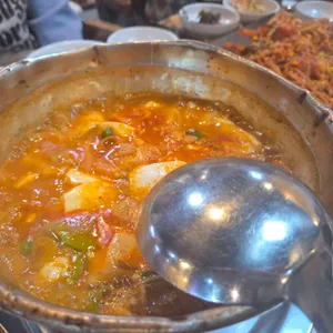 아재육팔 대표 사진